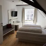 Rebstock Egringen 3* Efringen-Kirchen